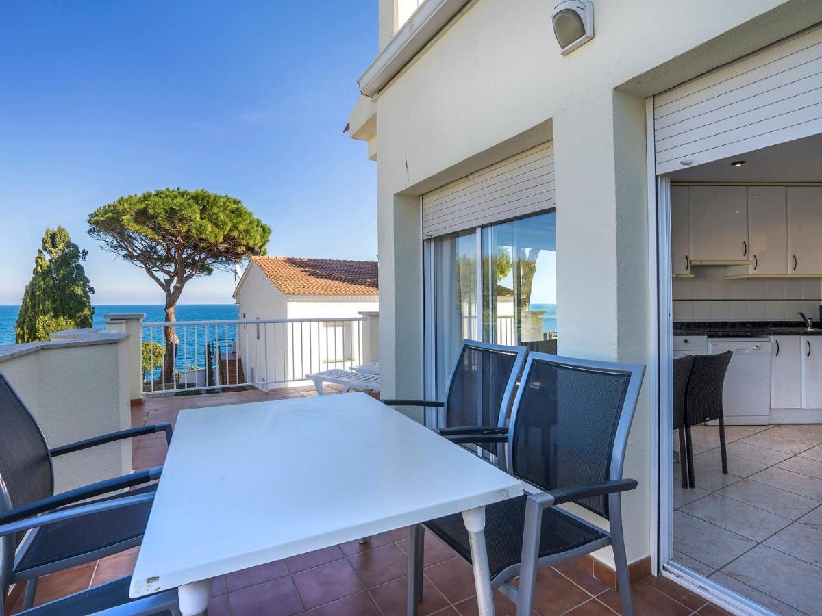 Apartment Palmiers I-11 By Interhome Llança Εξωτερικό φωτογραφία