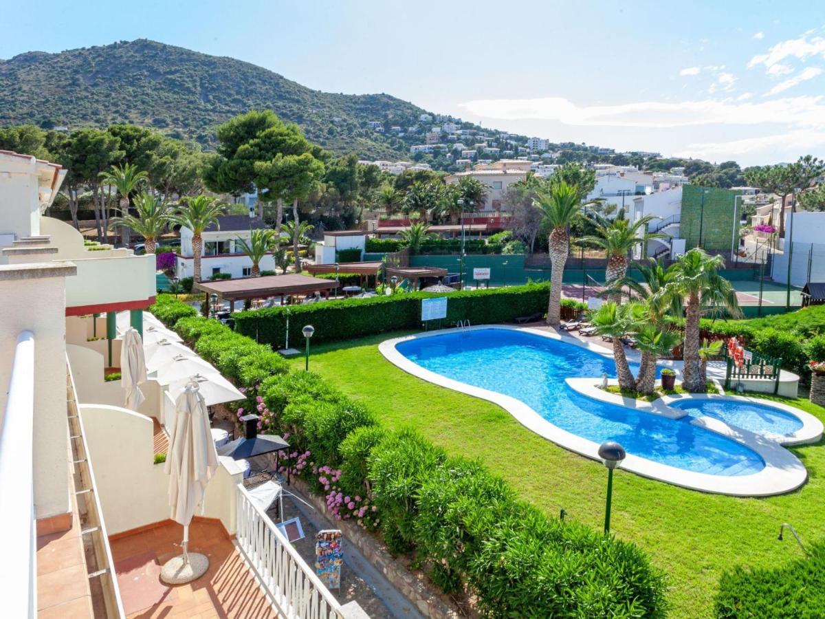 Apartment Palmiers I-11 By Interhome Llança Εξωτερικό φωτογραφία