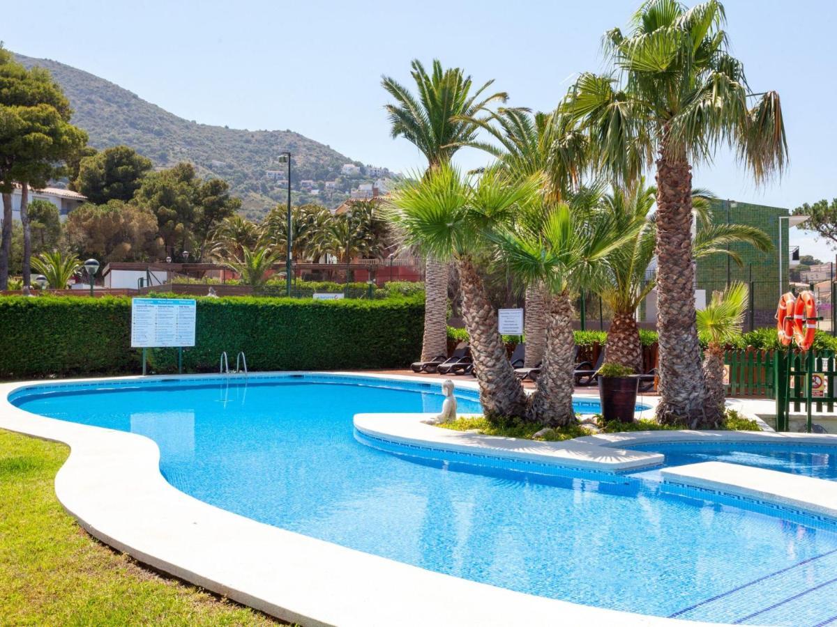 Apartment Palmiers I-11 By Interhome Llança Εξωτερικό φωτογραφία